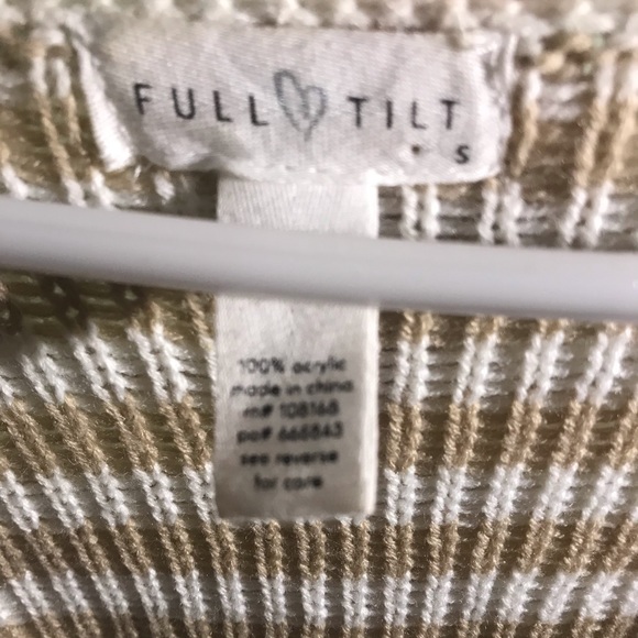 Aztec Cardigan 👑 - Picture 2 of 4